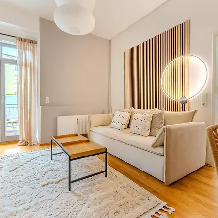 Hakuna Scandinaviansuite - Center - Free Parking Apartment *